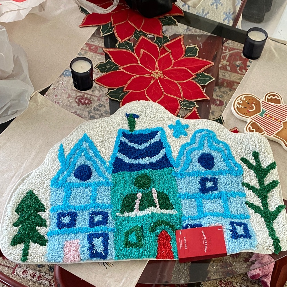 NWT Wondershop Multicolor Holiday Bath Rug